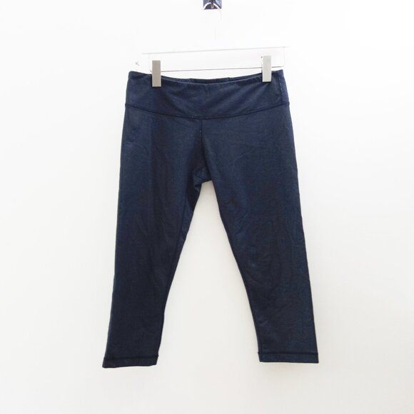 Lululemon Mid Rise Black Crop leggings Size 8 - Picture 1 of 6
